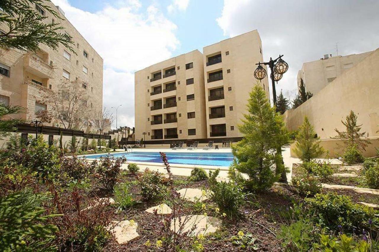 Dair Ghbar Apartment 암만 외부 사진